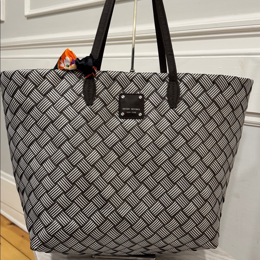 Henri Bendel Bag Centennial Woven Brown White Striped Market Tote - Picture 5 of 17